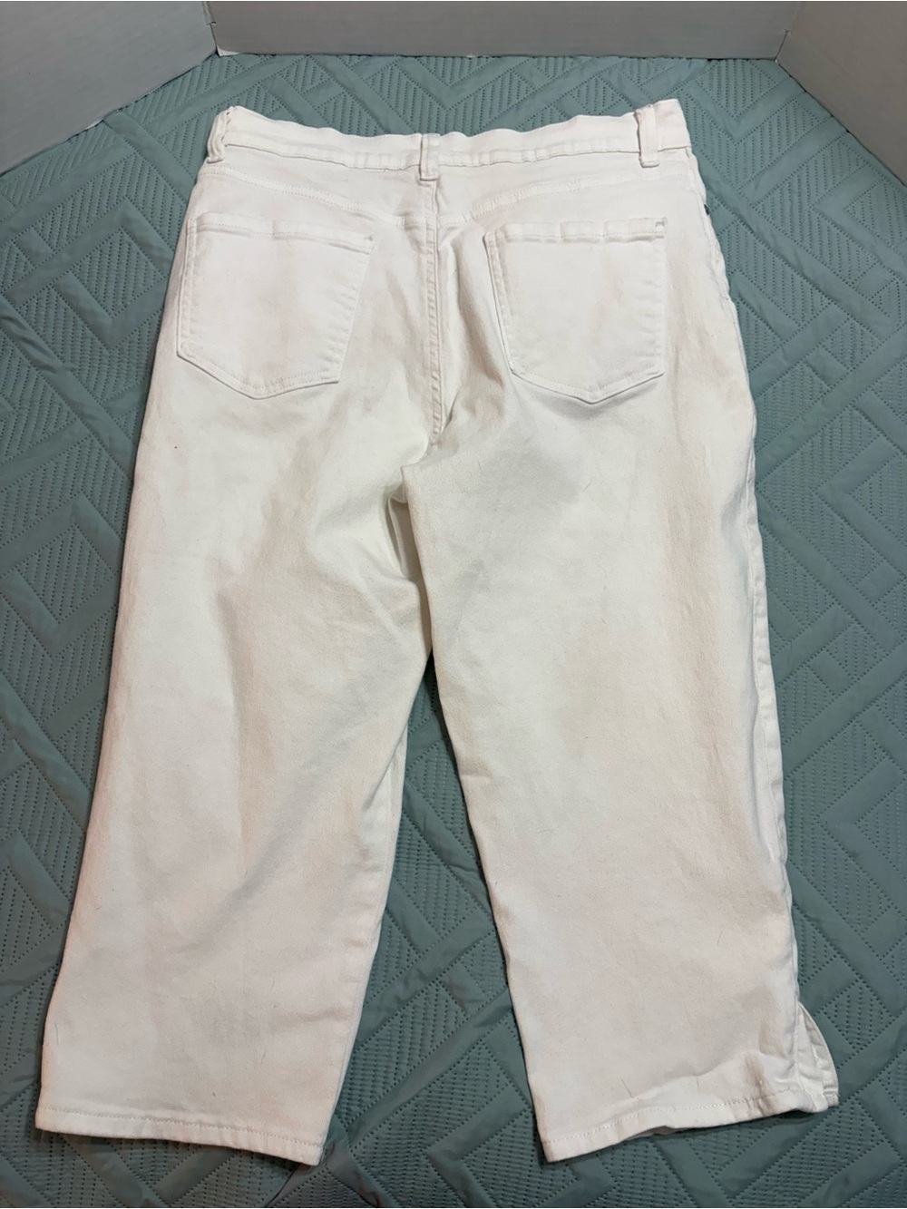Gloria Vanderbilt Amanda Slimming Effect Cropped Jeans White 5 Pocket Stretch 14